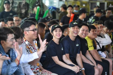 MC Liêu Hà Trinh, Vĩnh Phú và hơn 30 streamer tham gia ngày hội bắn súng sơn