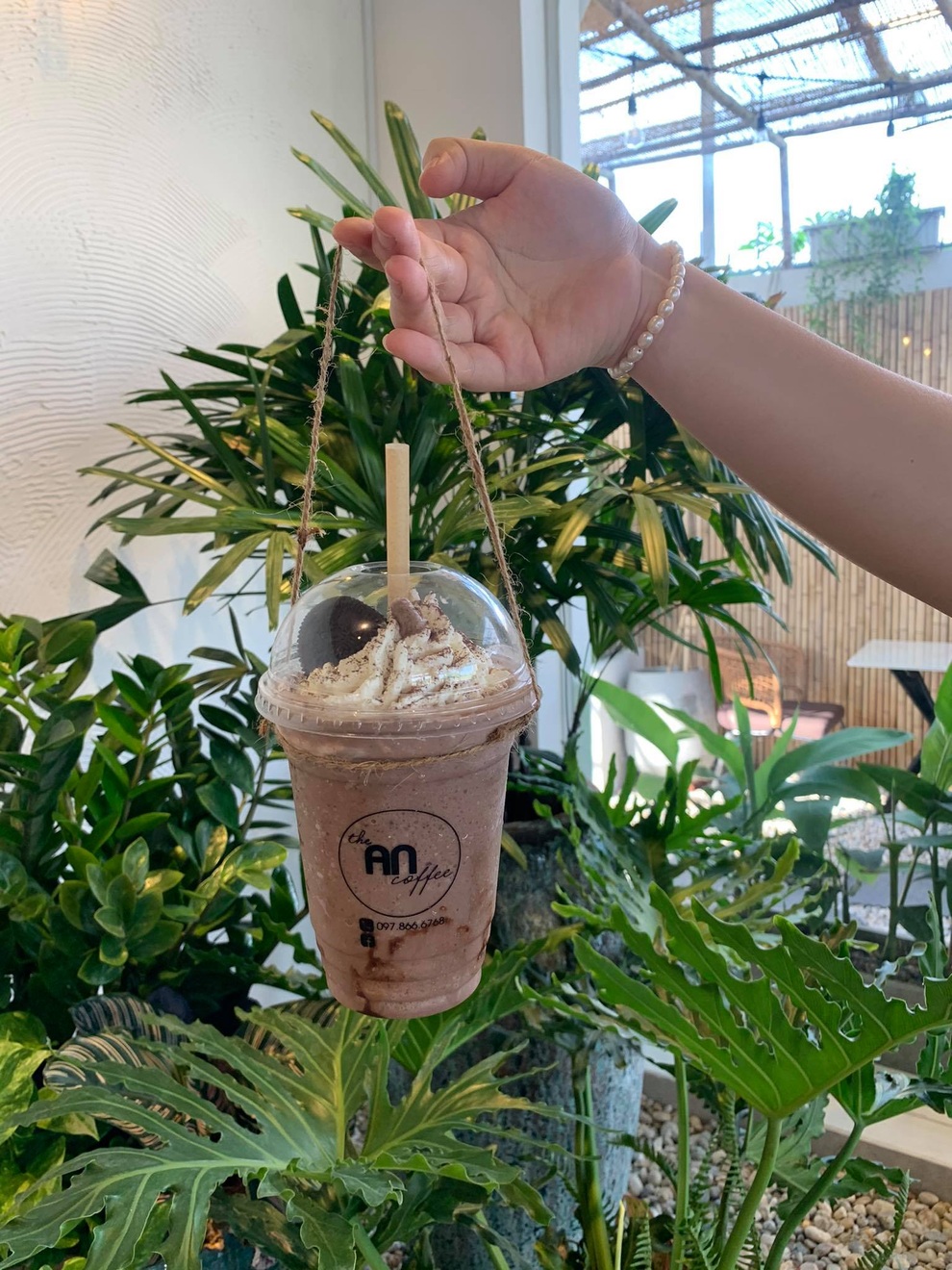 Quán cà phê giống bãi biển thu nhỏ, góc nào cũng đẹp như tranh ở Đồng Nai - 14