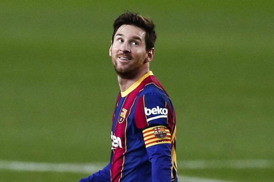 Barcelona đang nợ... Messi một số tiền rất lớn - 2 Barcelona đang nợ... Messi một số tiền rất lớn - 2