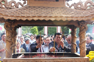 Bình Định: Người dân nô nức dự lễ kỷ niệm Chiến thắng Ngọc Hồi - Đống Đa