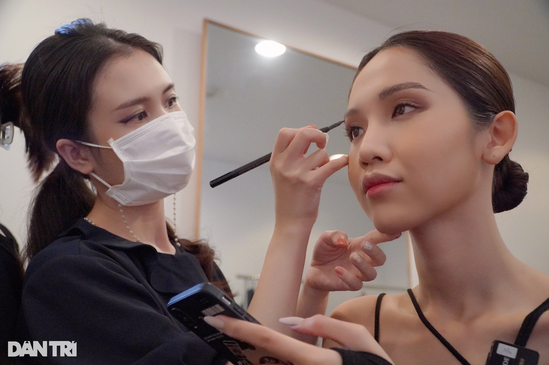 Đỗ Nhật Hà: Bạn trai đầu tiên sốc khi biết tôi là... người chuyển giới - 8 Đỗ Nhật Hà: Bạn trai đầu tiên sốc khi biết tôi là... người chuyển giới - 8