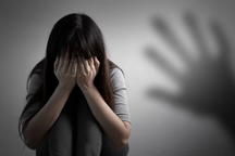 3 nam thiếu niên thay nhau hiếp dâm bé gái 12 tuổi ở Kon Tum