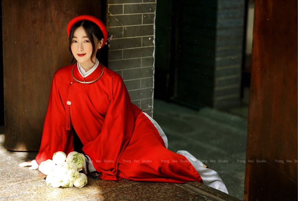 Hot girl 9X gây xao xuyến bởi nét đẹp tựa mỹ nhân thập niên 80 - 1 Hot girl 9X gây xao xuyến bởi nét đẹp tựa mỹ nhân thập niên 80 - 1