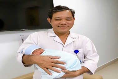 Giấc mơ có thật của cặp vợ chồng hiếm muộn sau 12 năm cưới nhau