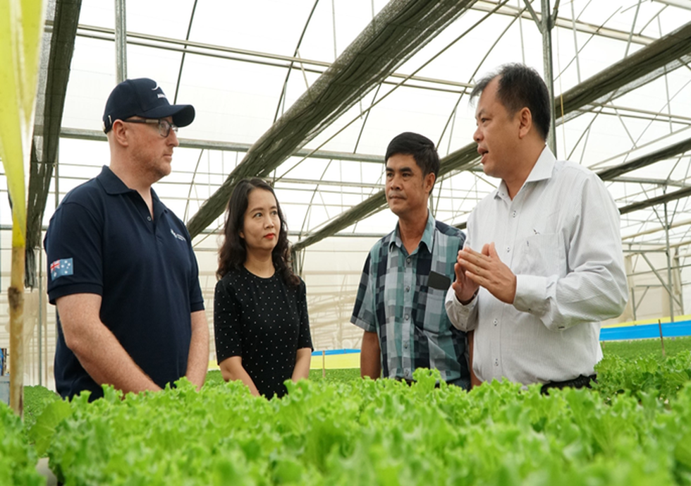 Bài toán “nút thắt cổ chai” khi nông dân chuyển đổi số - 6 Bài toán “nút thắt cổ chai” khi nông dân chuyển đổi số - 6