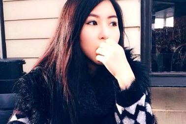 Hương Tràm xinh tươi dạo đường phố Mỹ