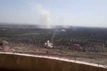 Quân Assad phá vây Deir Ezzor, tiến sát Deir Hafer (2)