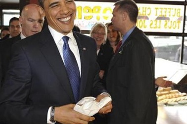 Chùm ảnh: Chuyến công du nước ngoài đầu tiên của Tổng thống Mỹ Obama