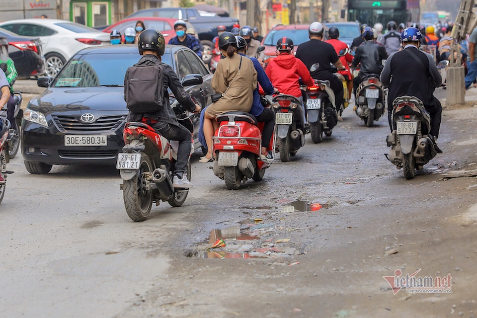 Mua nhà đón mở đường tăng giá: Quảng cáo thăng hoa, ăn cú hớ đường siêu rùa - 8 Mua nhà đón mở đường tăng giá: Quảng cáo thăng hoa, ăn cú hớ đường siêu rùa - 8