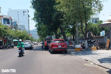 Công an làm việc với chủ fanpage đăng tin "thu phí đỗ ô tô ở Quy Nhơn"