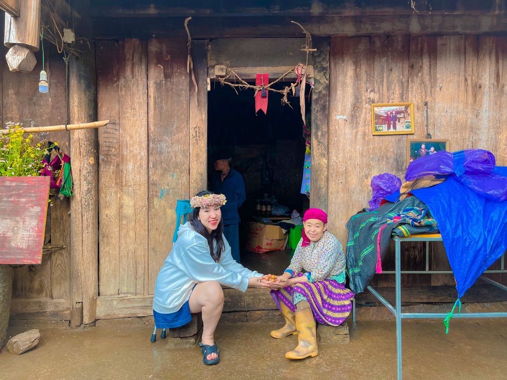 Cô gái khuyết một chân ở Gia Lai vượt nghìn km chinh phục địa đầu Tổ quốc - 14 Cô gái khuyết một chân ở Gia Lai vượt nghìn km chinh phục địa đầu Tổ quốc - 14
