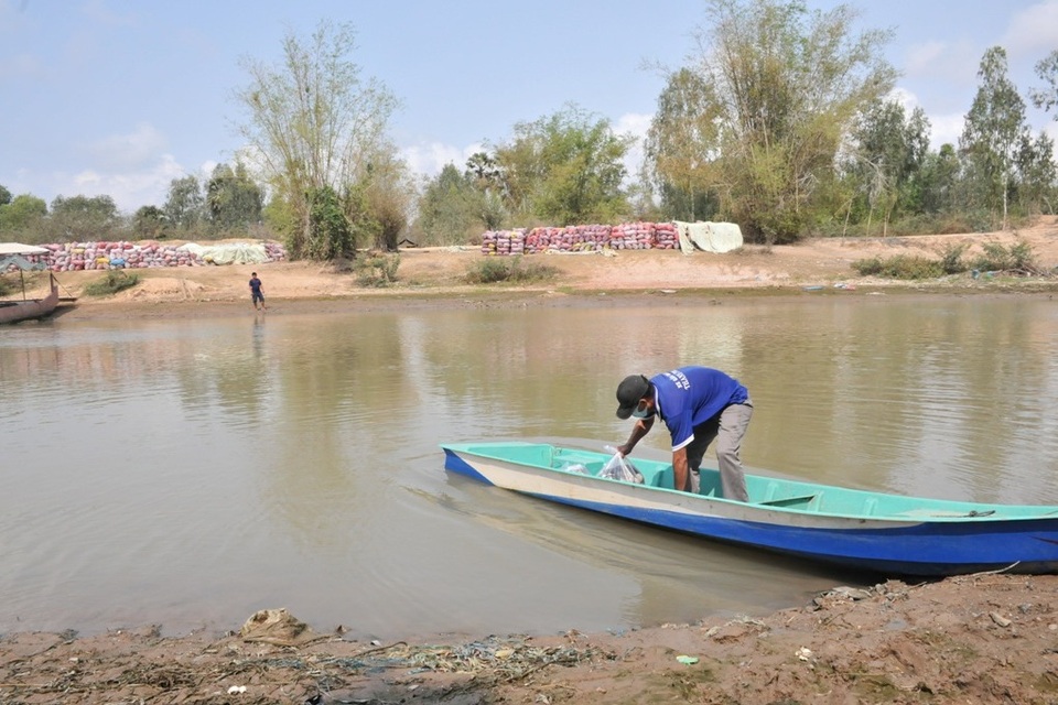 Lính Biên phòng Tây Nam hoãn cưới chống dịch - 1 Lính Biên phòng Tây Nam hoãn cưới chống dịch - 1