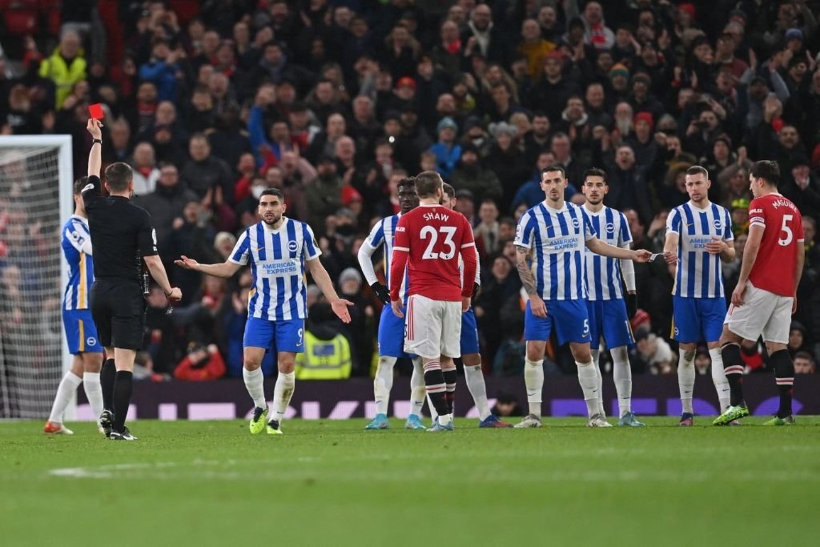 Ronaldo khai hỏa, Man Utd tìm lại niềm vui chiến thắng - 6 Ronaldo khai hỏa, Man Utd tìm lại niềm vui chiến thắng - 6