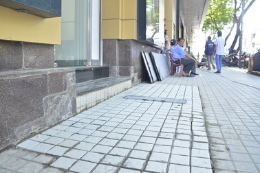 Giữ lời hứa với ông Đoàn Ngọc Hải, khách sạn 5 sao hoàn trả vỉa hè lấn chiếm