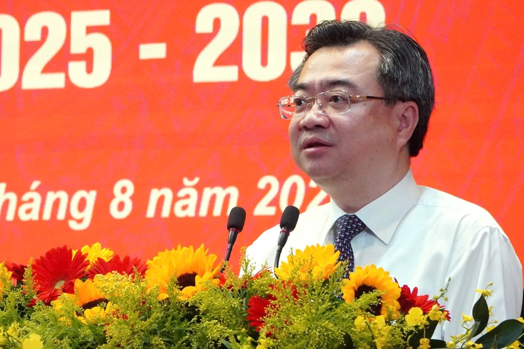 Ông Lê Trương Hải Hiếu làm Bí thư phường An Lạc, TPHCM - 3 Ông Lê Trương Hải Hiếu làm Bí thư phường An Lạc, TPHCM - 3