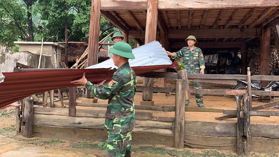 Huyện nghèo liên tiếp hứng lốc xoáy, chịu thiệt hại nặng nề - 9 Huyện nghèo liên tiếp hứng lốc xoáy, chịu thiệt hại nặng nề - 9