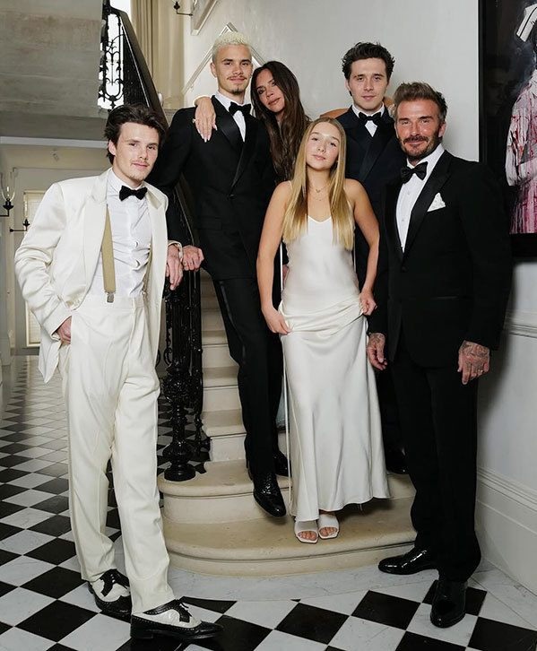 Lý do con trai thứ 2 của David Beckham chia tay bạn gái hơn tuổi - 4