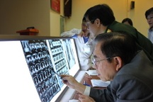  Chưa phát hiện công nhân sản xuất tấm lợp bị bệnh bụi phổi Amiăng