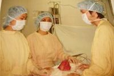 Phẫu thuật khối u xơ tử cung nặng 2,5kg 