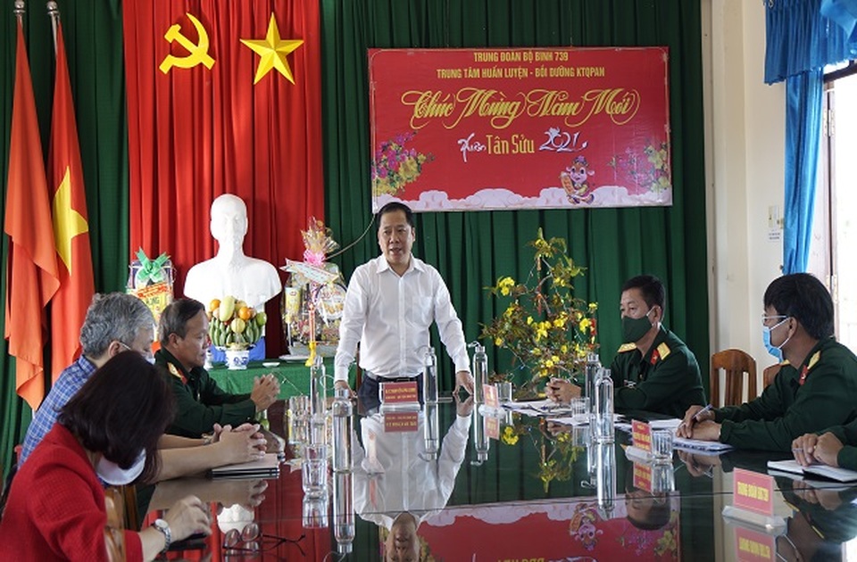 Đặc biệt chăm lo cho người dân ăn Tết trong khu cách ly - 1 Đặc biệt chăm lo cho người dân ăn Tết trong khu cách ly - 1