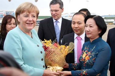 Thủ tướng Đức dự Diễn đàn doanh nghiệp Việt Nam - Đức