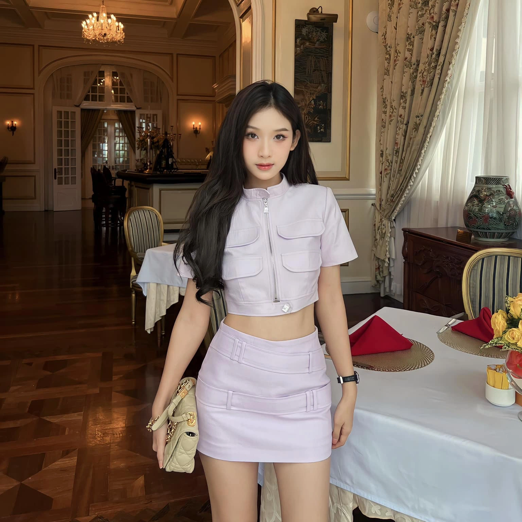 Vẻ đẹp mong manh dễ vỡ của dàn hot girl xứ Nghệ nổi tiếng trên mạng - 6 Vẻ đẹp mong manh dễ vỡ của dàn hot girl xứ Nghệ nổi tiếng trên mạng - 6