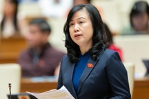 Thiếu thuốc trầm trọng ở các bệnh viện công vì còn "tâm lý sợ sai"