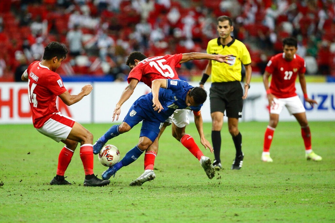 Đá bạo lực, vì sao tuyển Indonesia nhận giải Fair Play ở AFF Cup? - 1 Đá bạo lực, vì sao tuyển Indonesia nhận giải Fair Play ở AFF Cup? - 1
