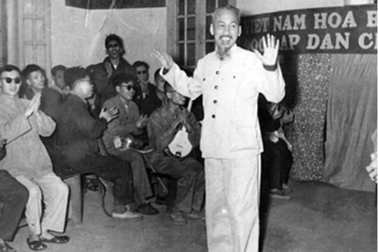 Nhân văn Hồ Chí Minh qua lời dạy "Thương binh tàn nhưng không phế"