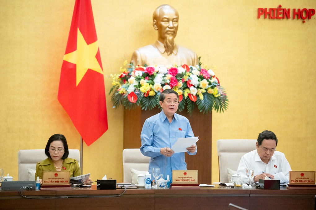 Chủ tịch Quốc hội: Tạo điều kiện để doanh nghiệp, người dân vay vốn - 2 Chủ tịch Quốc hội: Tạo điều kiện để doanh nghiệp, người dân vay vốn - 2