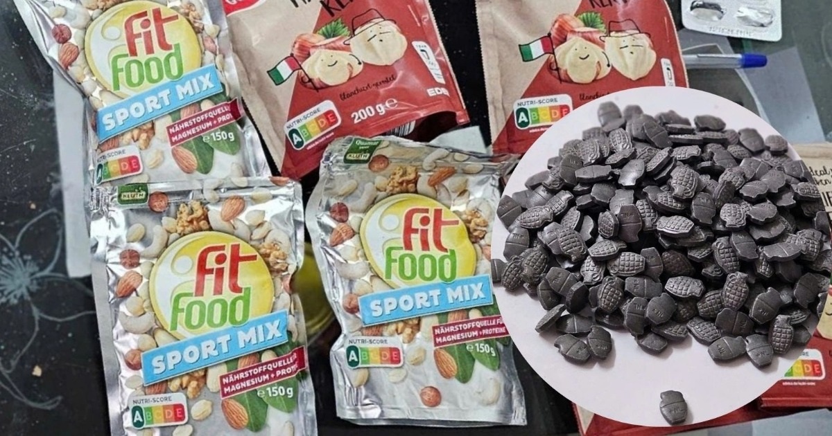 Bí mật được ngụy trang trong thùng hàng gửi về từ nước ngoài