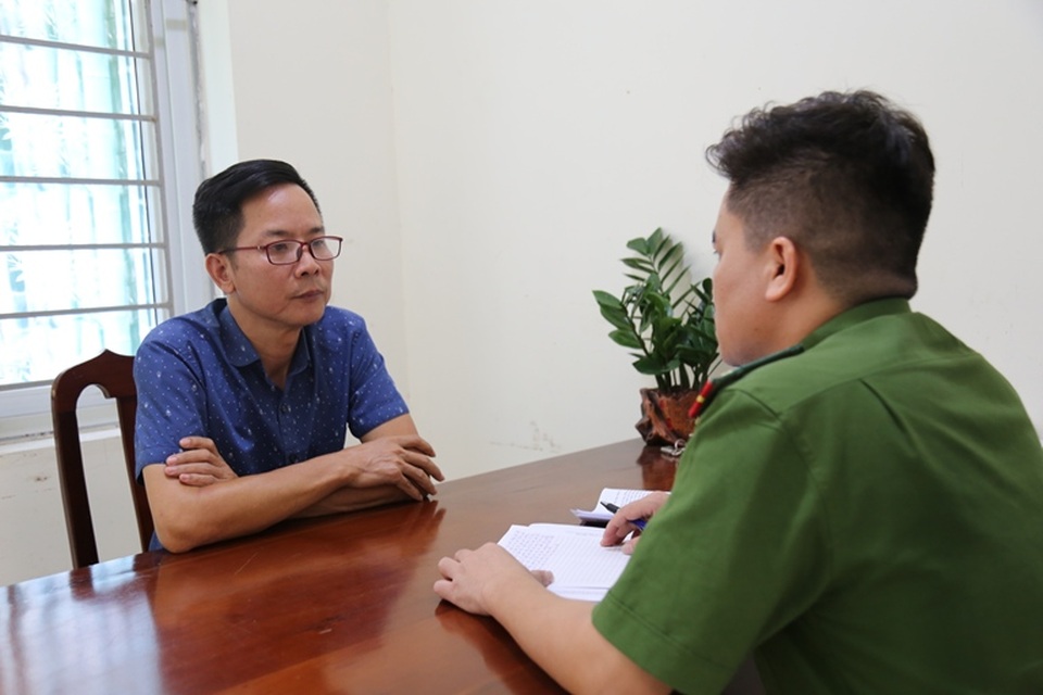 Phó ban Tuyên giáo Huyện ủy Tam Đảo bị khởi tố tội vu khống - 1 Phó ban Tuyên giáo Huyện ủy Tam Đảo bị khởi tố tội vu khống - 1