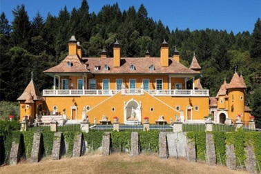 Biệt thự hơn 520 tỷ đồng đẹp như cổ tích