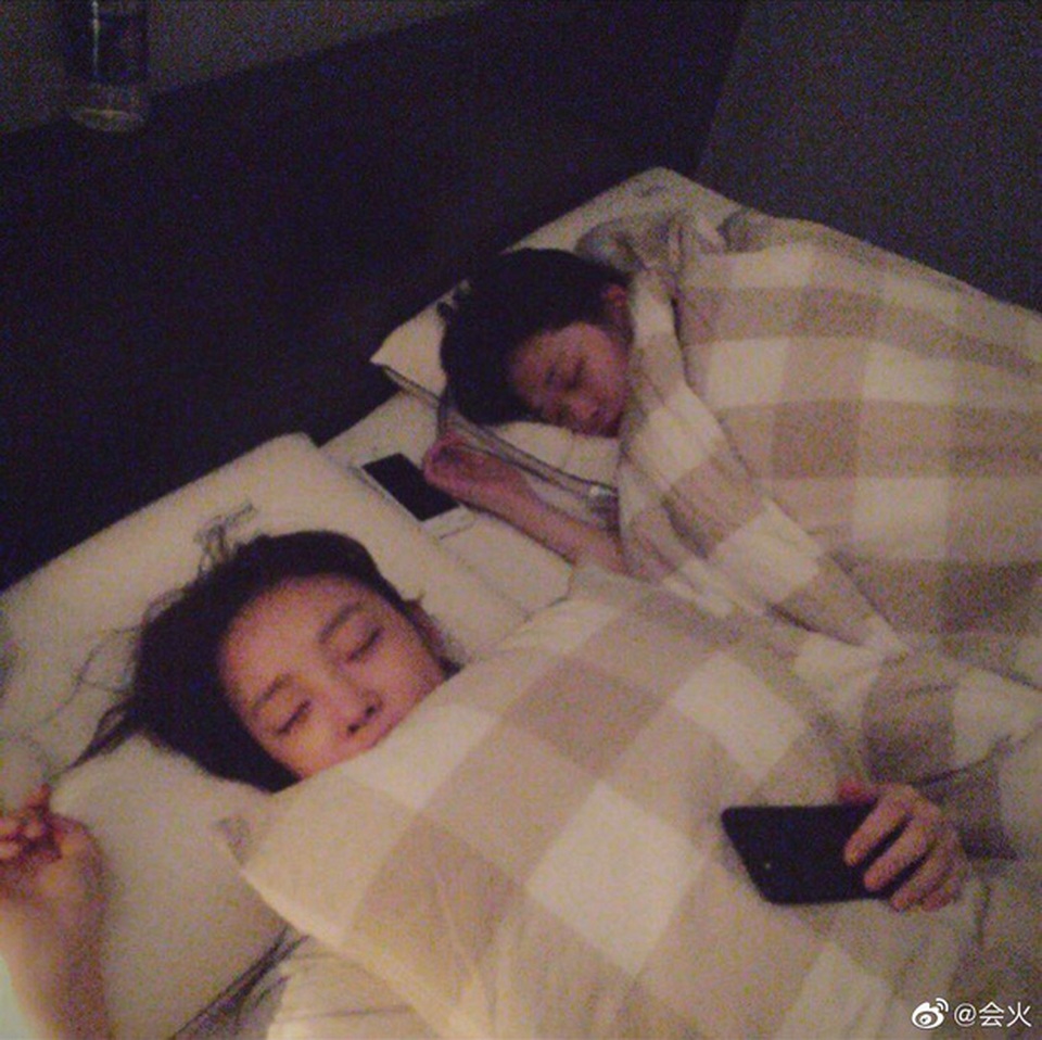 Xót xa xem lại loạt ảnh của hai thiên thần Sulli và Goo Hara lúc sinh thời - 5 Xót xa xem lại loạt ảnh của hai thiên thần Sulli và Goo Hara lúc sinh thời - 5