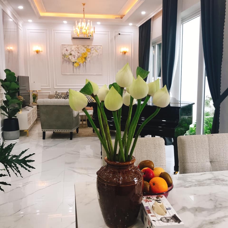 Biệt thự nhà vườn ngập tràn các loại hoa của gia đình ở Bình Dương - 9 Biệt thự nhà vườn ngập tràn các loại hoa của gia đình ở Bình Dương - 9