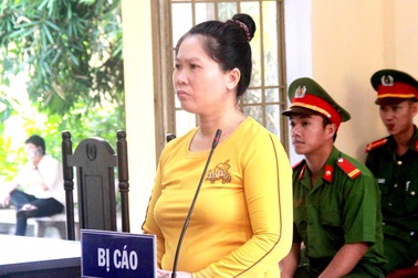 Chém người tình xưa trọng thương, một phụ nữ lãnh 5 năm tù