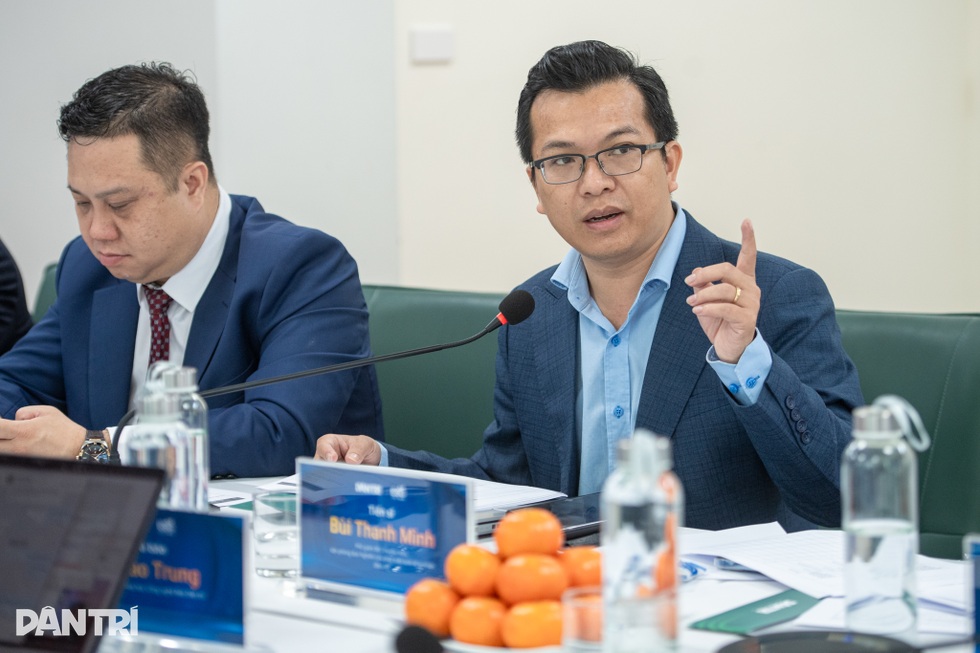 ベトナムESGアワード2025評価委員会が重要な内容を議論するために会合 - 3 Hội đồng Thẩm định Vietnam ESG Awards 2025 họp bàn các nội dung quan trọng - 3