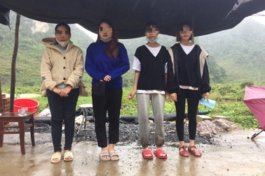 Bắt giữ 4 phụ nữ nhập cảnh trái phép từ Trung Quốc vào Việt Nam