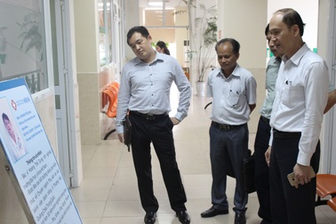 Phát hiện bác sĩ chuyên khoa ngoại lại quảng bá chữa bệnh nam khoa