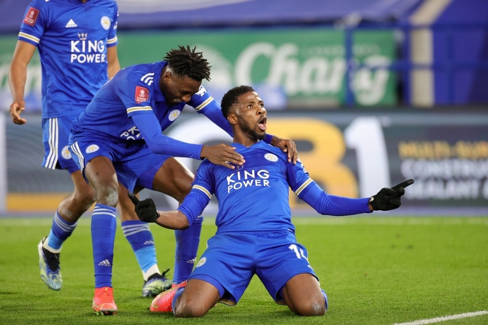 Leicester 3-1 Man Utd: Fred hóa tội đồ - 1 Leicester 3-1 Man Utd: Fred hóa tội đồ - 1
