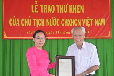 Chủ tịch nước gửi thư khen "ông Bụt" gần 100 tuổi ở Sóc Trăng