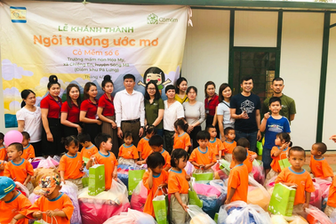 Cỏ Mềm: 7 năm, xây 8 ngôi trường cho học sinh vùng cao