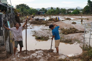 Khu dân cư Cây Cà tan hoang sau vụ vỡ hồ chứa nước ở Lâm Đồng
