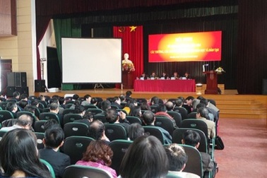 Thứ trưởng GD-ĐT: Ngân sách khó khăn nhưng phải đảm bảo quỹ lương