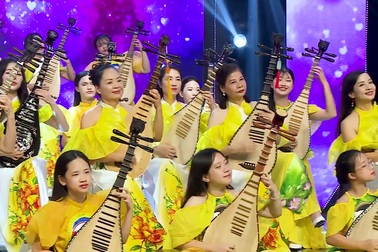 Vũ Diệu Thảo tri ân NSND Mai Phương với album hòa tấu tỳ bà