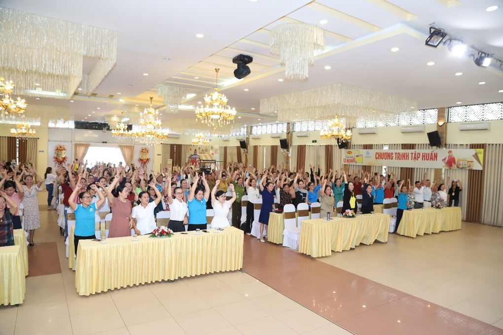 Nấu ăn: Từ công việc nội trợ đến cơ hội làm nên cơ nghiệp - 4 Nấu ăn: Từ công việc nội trợ đến cơ hội làm nên cơ nghiệp - 4