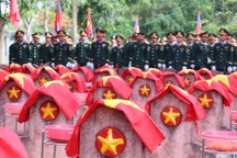76 liệt sỹ quân tình nguyện và chuyên gia Việt Nam trở về trong lòng đất Mẹ