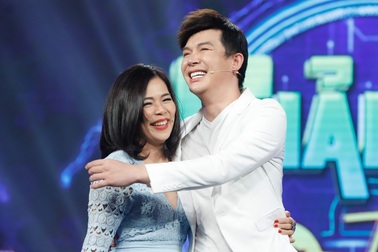 Mỹ Lệ “đòi nợ” bạn thân 14 năm trên sóng truyền hình