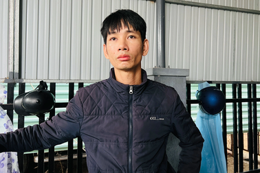 Vụ 13 ngư dân mất tích: Vợ ngóng chồng, con ngóng cha