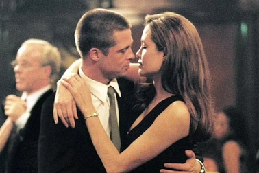 Brad Pitt tin có mỏ vàng ở lâu đài mua chung với Angelina Jolie